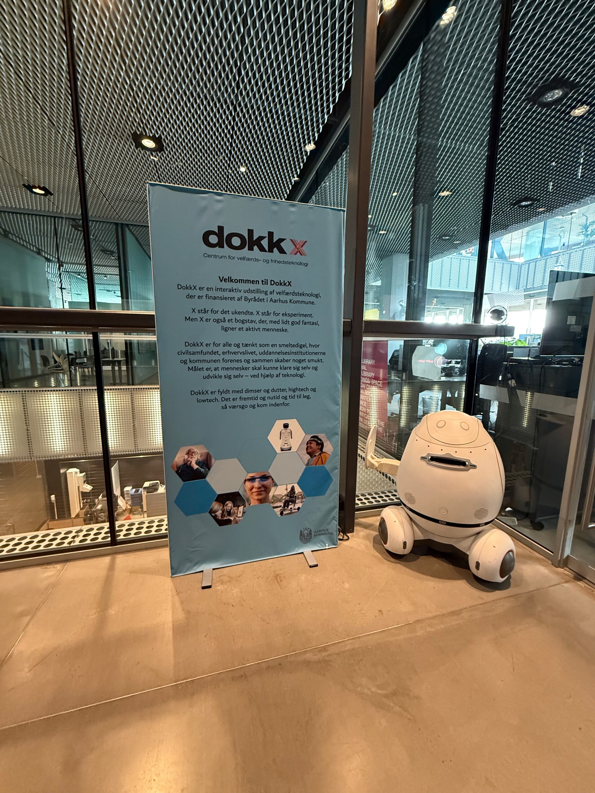 Dokk X robot